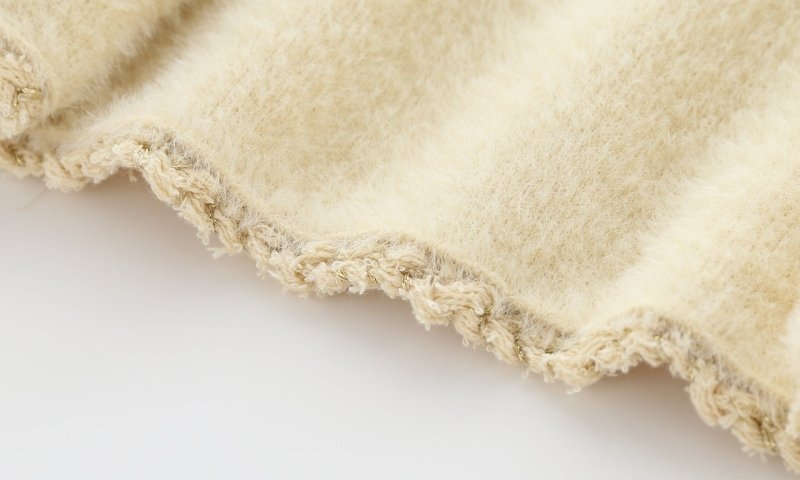 Little fragrance long-sleeved knitted cardigan $44.12 Dana Fashion Color: Beige Size: 100cm Baby Clothing Thickness: thicker Sleeve length: long sleeve Closed style: single-breasted pattern: plain Fabric name: Knitting Main fabric composition: nylon/nylon