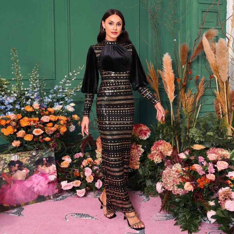 Long Sleeve Round Neck Sequins Slit Evening Dress $97.50 Dana Fashion Color: Black Gold Size: L Women's clothing Product information: Pattern: solid color Skirt type: hip skirt Color: pure black, black gold Waist type: high waist Size: S,M,L,XL,XXL,XS Sty