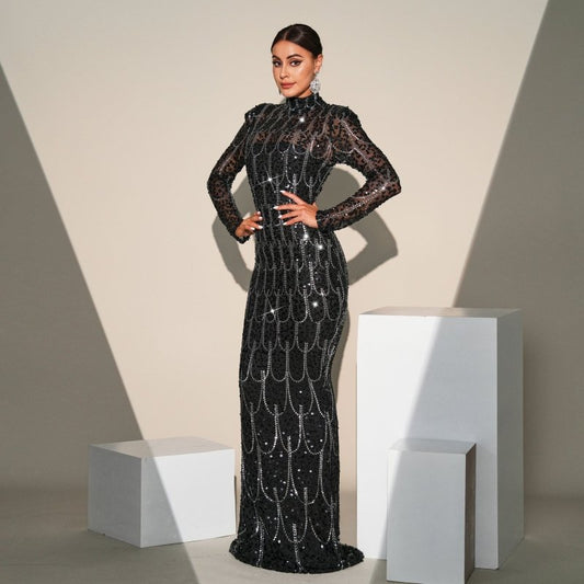 Long Sleeve Round Neck Slim-fit Sequined Banquet Evening Dress $102.99 Dana Fashion Color: Black Size: L Women's clothing معلومات المنتج: النمط: لون سادة نوع التنورة: تنورة الورك اللون: أسود المقاس: S، M، L، XL نوع الطراز: أنيق الطراز: أساسي اسم القماش: ب