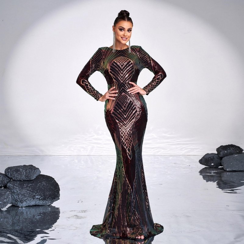 Long Sleeve Temperament Crew Neck Sexy Long Sequined Banquet Evening Dress $102.00 Dana Fashion Color: Camel Size: L Women's clothing Product information: Skirt type: hip skirt Waist type: high waist Style type: Sexy Popular elements: Sequins Style: Basic