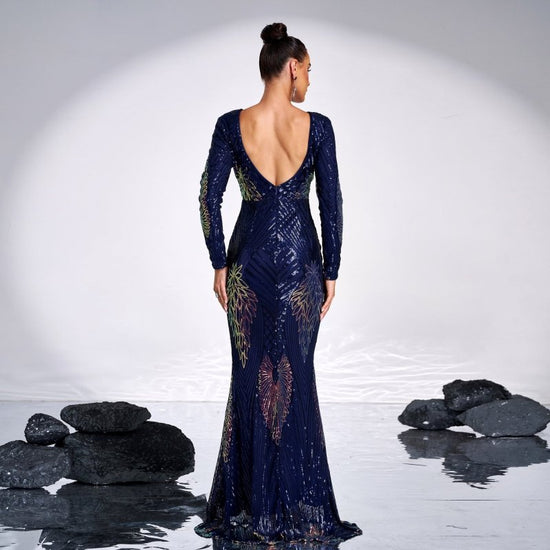 Long Sleeve Temperament Crew Neck Sexy Long Sequined Banquet Evening Dress $102.00 Dana Fashion Color: Blue Size: L Women's clothing Product information: Skirt type: hip skirt Waist type: high waist Style type: Sexy Popular elements: Sequins Style: Basic