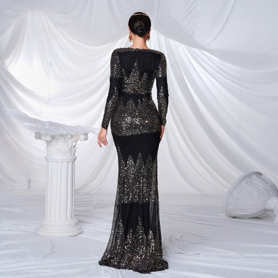Long Sleeve V-neck Sexy Slim-fit Long Sequined Banquet Evening Dress $115.06 Dana Fashion Color: Black Size: L Women's clothing معلومات المنتج: النمط: لون سادة نوع التنورة: تنورة الورك اللون: أسود نوع الخصر: خصر مرتفع المقاس: S، M، L، XL نوع الطراز: أنيق