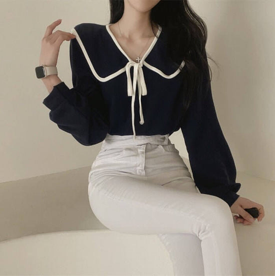 Loose Slimming Lapel Versatile Lace-up Women's Shirt $27.50 Dana Fashion Color: Black Size: L Women's clothing Product information: Fabric name: Polyester Color: white, apricot, Black Sleeve type: Lantern sleeve Main fabric composition: Polyester (polyest