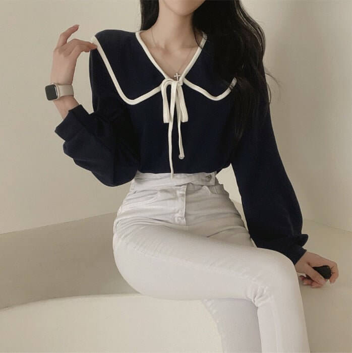 Loose Slimming Lapel Versatile Lace-up Women's Shirt $27.50 Dana Fashion Color: Black Size: L Women's clothing Product information: Fabric name: Polyester Color: white, apricot, Black Sleeve type: Lantern sleeve Main fabric composition: Polyester (polyest