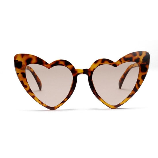 Love Sunglasses Big Heart Sunglasses Europe and America Popular Heart Shape Glasses $15.57 Dana Fashion Lens color: Tortoiseshell Women's Accessories Specification adult Glasses structure Frame Polarized No Lens material AC Style Vintage Frame Material Pl