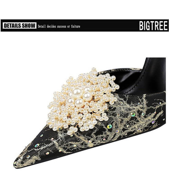 Low-cut Hollow One-word With Pointed Toe Rhinestone Pearl Flower Sandals High Heels $59.50 Dana Fashion Color: Apricot Size: 34 Women's shoes Product information: Lining material: Single layer PU Toe bracket shape: Pointed Color: Black, apricot Shoe Upper