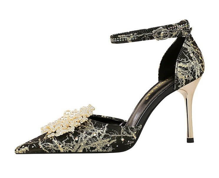 Low-cut Hollow One-word With Pointed Toe Rhinestone Pearl Flower Sandals High Heels $59.50 Dana Fashion Color: Apricot Size: 34 Women's shoes Product information: Lining material: Single layer PU Toe bracket shape: Pointed Color: Black, apricot Shoe Upper