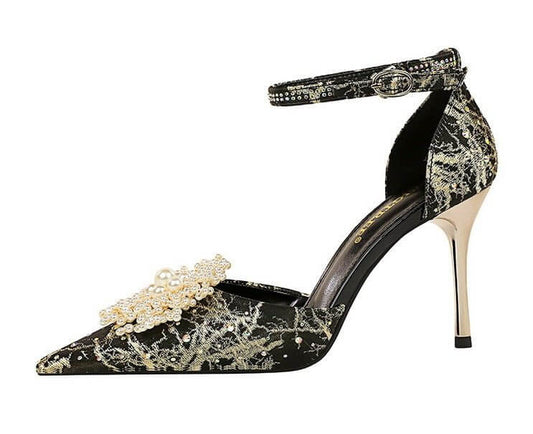Low-cut Hollow One-word With Pointed Toe Rhinestone Pearl Flower Sandals High Heels $59.50 Dana Fashion Color: Apricot Size: 34 Women's shoes Product information: Lining material: Single layer PU Toe bracket shape: Pointed Color: Black, apricot Shoe Upper