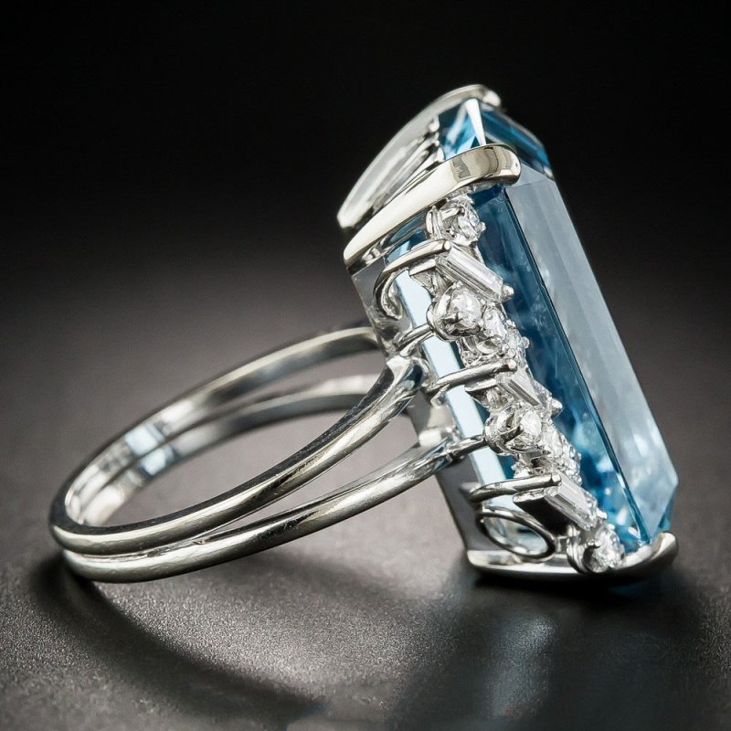 Luxury Topaz Engagement Ring European And American Sapphire $19.18 Dana Fashion Color: Sea Blue Size: No 10 Women's Accessories Product information: Color: Sea Blue Size: no.6, no.7, no.8, no.9, no.10 Style: Women's Material: Copper Shape: Geometric Packi