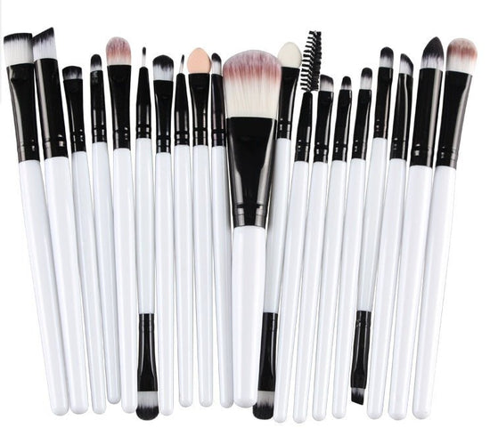Makeup brush set loose powder brush blush brush eye shadow brush $25.99 Dana Fashion Appearance color: White Rod balck Tube makeup Brush material: corrugated nylon wool Brush bag type: OPP bag Handle material: plastic Hair length specification: 3.5cm Over