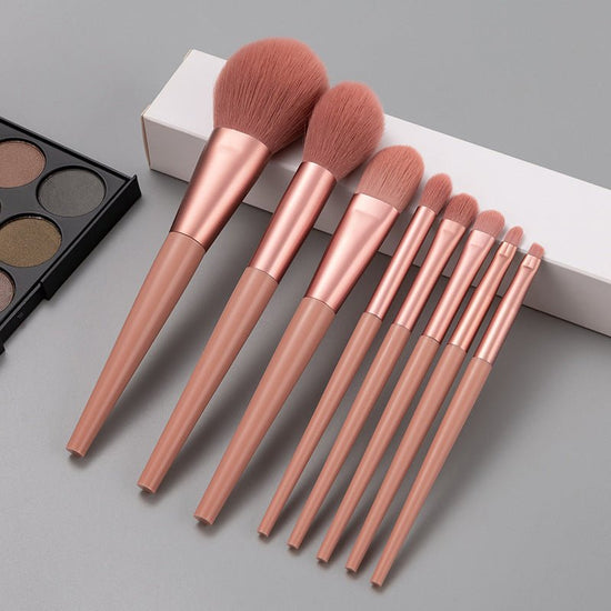 Makeup brush set $26.30 Dana Fashion Color: Pink makeup Product Category: Makeup Brush Number of brushes: 8 Brush material: man-made fiber Brush type: without bag Brush handle material: plastic Brush handle specifications: portable Applicable people: gene