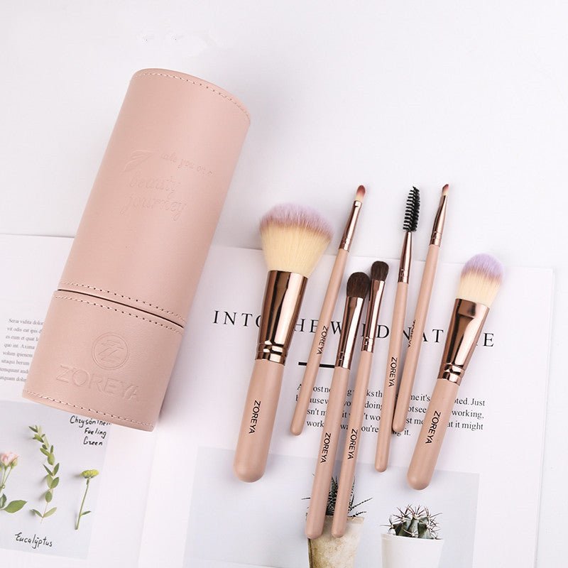 Makeup brush set $27.99 Dana Fashion Color: Black makeup Bristle material: artificial fiber Brush handle material: aluminum tube Daily makeup brush with fiber bristles. Soft and smooth Traveling out of Guangguang without any trouble is divided into two. C