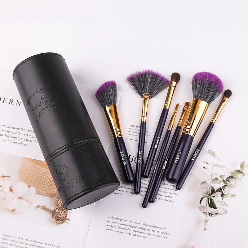 Makeup brush set $27.99 Dana Fashion Color: Black makeup Bristle material: artificial fiber Brush handle material: aluminum tube Daily makeup brush with fiber bristles. Soft and smooth Traveling out of Guangguang without any trouble is divided into two. C
