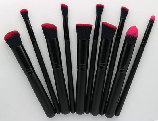 Makeup brush $16.94 Dana Fashion Style: 5 makeup Product category: makeup brush Set of brush count: 10 Brush material: rayon Brush type: PU Handle material: wooden handle Hair length specification: 3cm Total length specification: 19CM