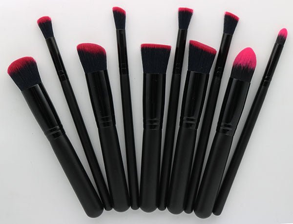 Makeup brush $16.94 Dana Fashion Style: 5 makeup Product category: makeup brush Set of brush count: 10 Brush material: rayon Brush type: PU Handle material: wooden handle Hair length specification: 3cm Total length specification: 19CM