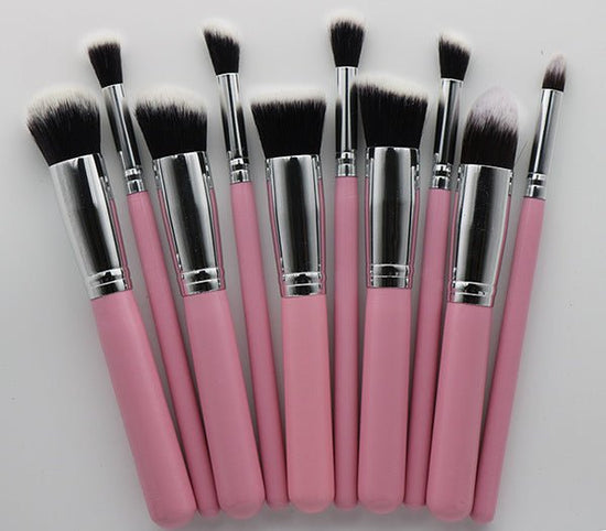 Makeup brush $16.94 Dana Fashion Style: 10 makeup Product category: makeup brush Set of brush count: 10 Brush material: rayon Brush type: PU Handle material: wooden handle Hair length specification: 3cm Total length specification: 19CM