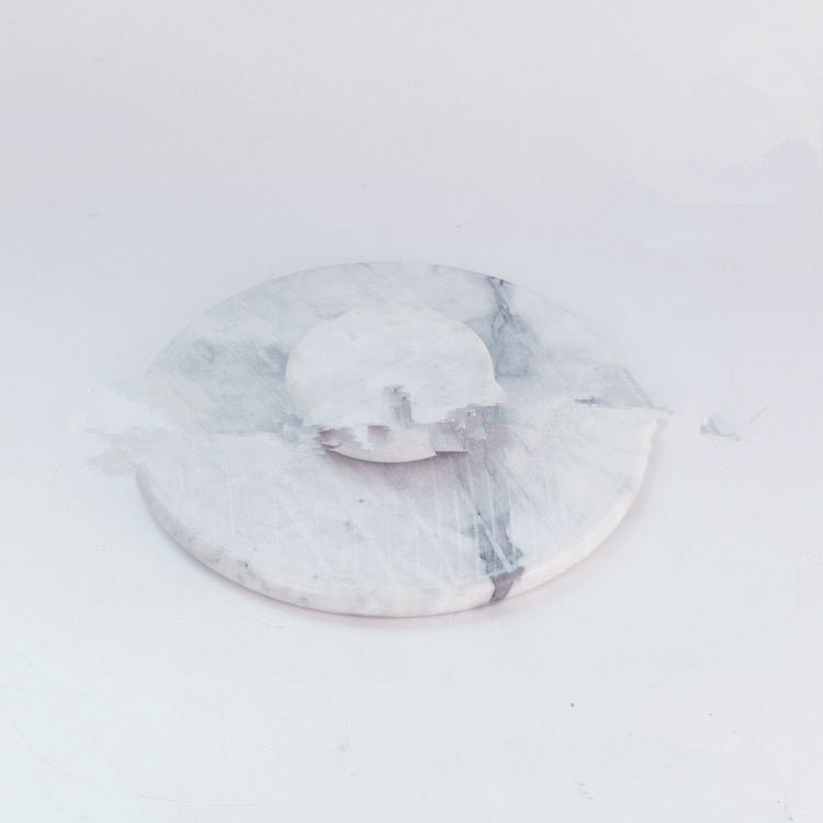 Marble Rotatable Cake Pan $89.64 Dana Fashion Color: Grey Dana's Kitchen Brand: None Item No.: LS-215 Product Category: Disk Material: Marble Whether to import: No Applicable people: adults Pattern: various Style: Western Shape: round Microwave: Not avail