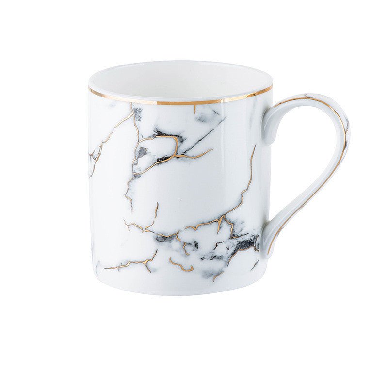 Marbled Plate Ceramic Creative Plate Western Dinner Plate $21.08 Dana Fashion style: C Dana's Kitchen Product information: Material: Marble Style: Cup and tray Style: European style Craft: Golden stroke