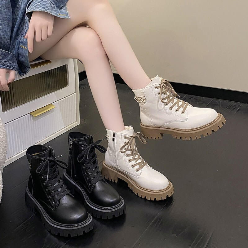 Martin Boots Female British Style Fleece-lined $43.20 Dana Fashion Color: Beige Cotton Size: 35 Women's shoes Product information: Color: Milky White, black single liner, black cotton, beige cotton Heel shape: flat heel Size: 35, 36, 37, 38, 39, 40, 41, 4