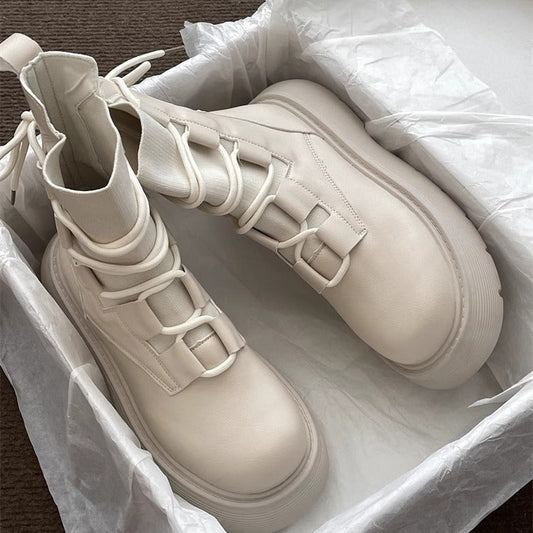 Martin Boots Women's Thick Sole Increased By Lace-up Booties $37.56 Dana Fashion Color: Beige With Cotton Lining Size: 35 Women's shoes ข้อมูลผลิตภัณฑ์: สี: สีเบจ, สีดำ, สีเทา, ซับในผ้าฝ้ายสีเบจ, ซับในผ้าฝ้ายสีดำ, สีเทา รูปทรงส้น: แพลตฟอร์ม ขนาด: 35, 36,