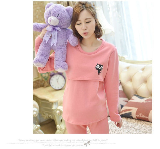 Maternity thermal underwear set $30.93 Dana Fashion Color: Pink Size: 3XL Baby & Mother Product category: confinement clothing/nursing clothing Style: Korean Suitable seasons: Autumn and Winter Thickness: thicker Pattern: Cartoon Collar type: round neck S
