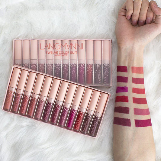 Matte Lip Gloss Set Does Not Stick To The Cup And Does Not Fade $69.00 Dana Fashion Color: 12colorsbox makeup Product information: Color: 12 colors/box Model: Matte Lip Gloss Set Net content: 6ml*12 Ingredients: Wax Skin Type: General Efficacy: waterproof