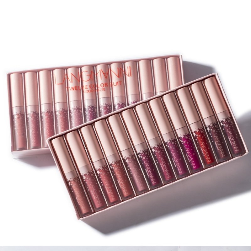 Matte Lip Gloss Set Does Not Stick To The Cup And Does Not Fade $69.00 Dana Fashion Color: 12colorsbox makeup Product information: Color: 12 colors/box Model: Matte Lip Gloss Set Net content: 6ml*12 Ingredients: Wax Skin Type: General Efficacy: waterproof