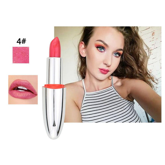 Matte matte velvet lipstick $17.62 Dana Fashion Color: 4 Style makeup Item number; bullet lipstick Skin Type: General Efficacy; moisturizing 100% neuf et de haute qualité Contenu: 3.8g Taille: 10.7*2.5 cm Usage professionnel ou domestique Caractéristique: