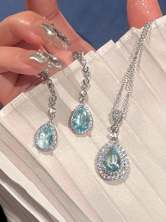 Mermaid Tears Gem Necklace Light Luxury High-end Stud Earrings Simple Elegant Special-interest Design Jewelry $41.17 Dana Fashion Color: Ear Studs Women's Accessories Product information: Pattern: Love Heart/water drop/Bell Treatment Process: Diamond Colo