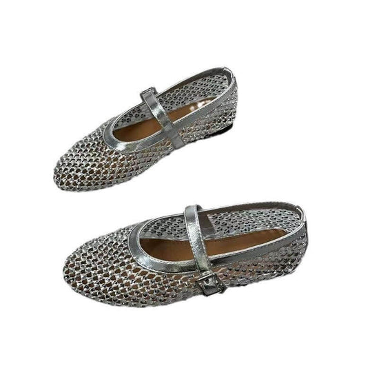 Mesh Buckle Ballet Shoes Women $49.50 Dana Fashion Color: Black Size: 35 Women's shoes Product information: Pattern: solid color Lining material: imitation leather Applicable sports: Universal Color: black, silver, white Upper height: low top Heel height: