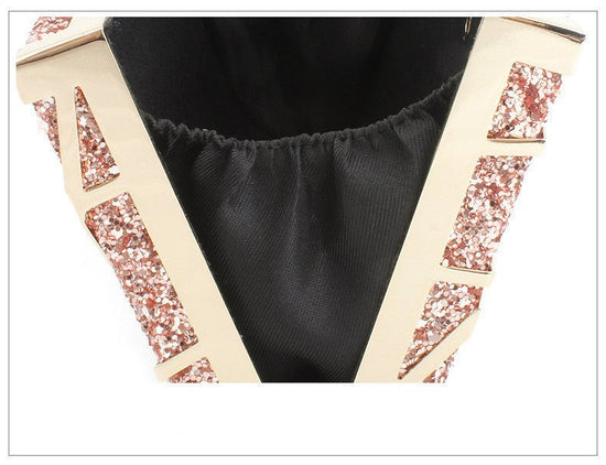 Metal Hollow Chain Hand Holding Glitter Small Square Bag Women $56.88 Dana Fashion Color: Black Women's Bags Product information: Product category: dinner bag material: metal Applicable scene: storage bag Fabric texture: synthetic leather Lining texture: