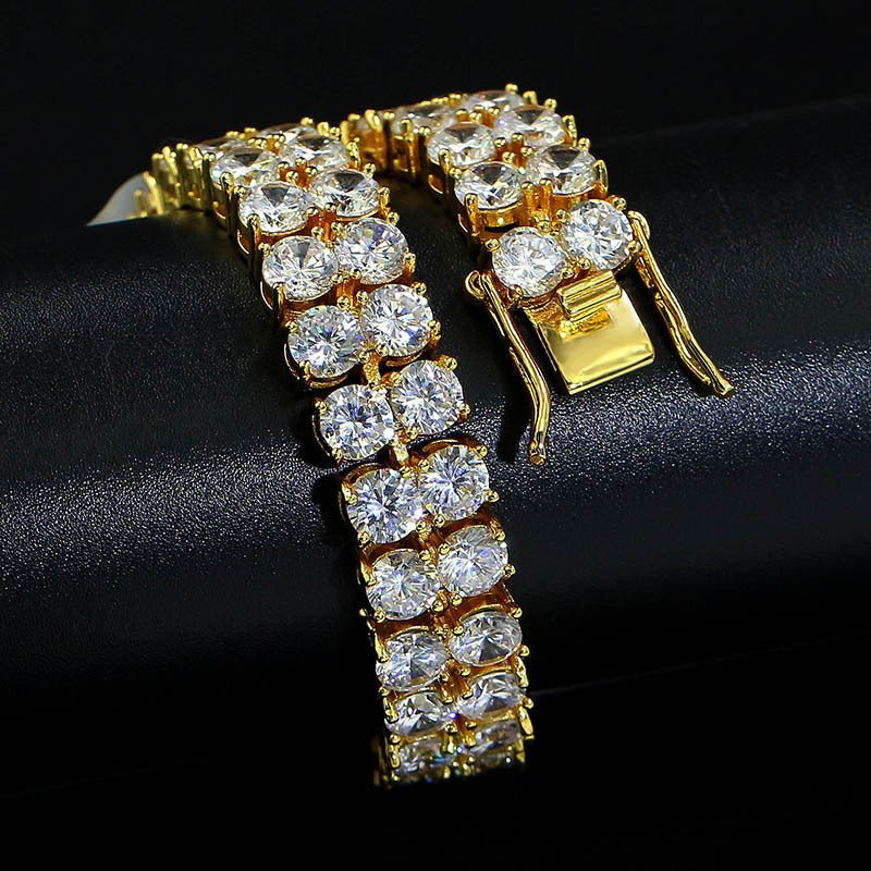 Micro Inlaid Zircon Double Row Men's Bracelet $28.00 Dana Fashion Color: Golden Size: 7 inches Women's Accessories Product information: Color: 7 inch gold, 7 inch silver, 7 inch rose gold, 8 inch gold, 8 inch silver, 8 inch rose gold Applicable occasions