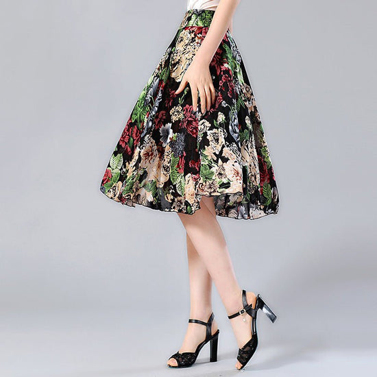 Middle-aged and elderly dancing skirts skirts $23.50 Dana Fashion Color: 03 Size: One size Women's clothing Main fabric composition: polyester fiber (polyester) size Waist circumference Skirt length / 63-99cm 60cm 1. Asian sizes are 1 to 2 sizes smaller t