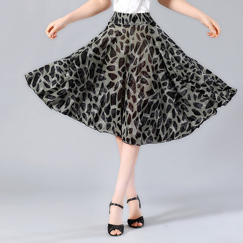 Middle-aged and elderly dancing skirts skirts $23.50 Dana Fashion Color: 02 Size: One size Women's clothing Main fabric composition: polyester fiber (polyester) size Waist circumference Skirt length / 63-99cm 60cm 1. Asian sizes are 1 to 2 sizes smaller t