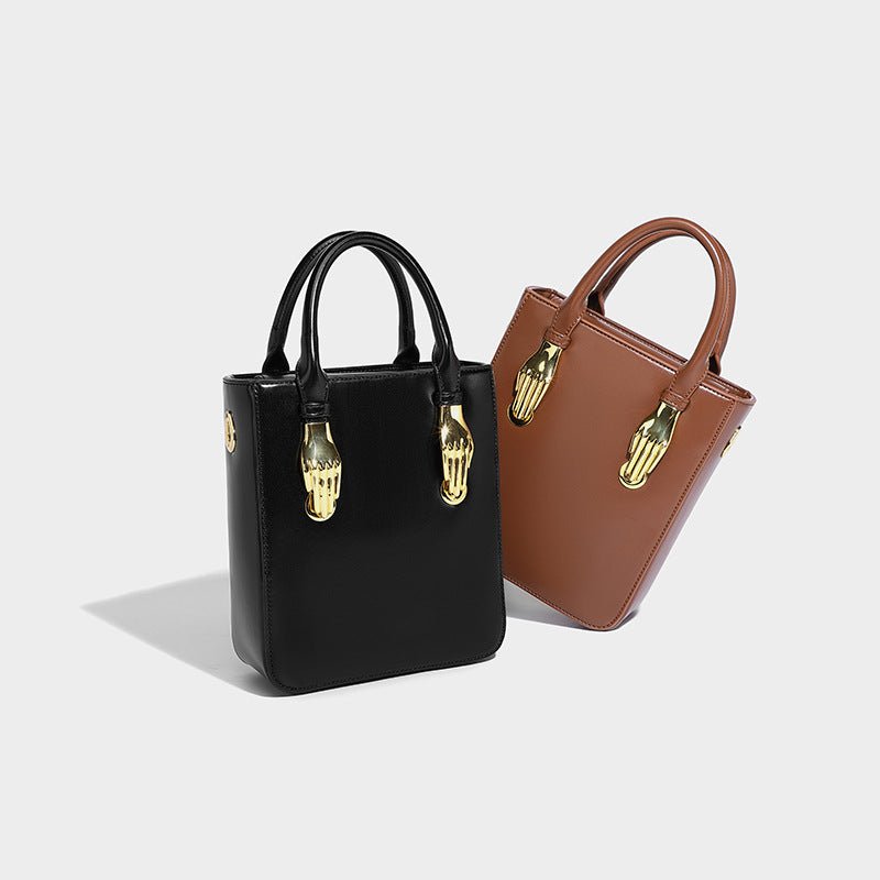 Mini Small Square Bag Metal Handbag Shoulder Crossbody Female Student $85.00 Dana Fashion Color: Black Size: 19X8X22CM Women's Bags Product information: Lining texture: Polyester Applicable scenarios: Daily configuration Color: Black, caramel Outer bag ty