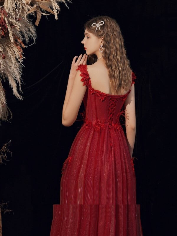 Mom's Wedding Toast Dress Host Annual Meeting $299.00 Dana Fashion Color: Wine Red Size: L Women's clothing Product information: Size: XS, S, M, L Fabric: Skin friendly fabric Style: Korean version Popular element: straps Color classification: Wine red Fl