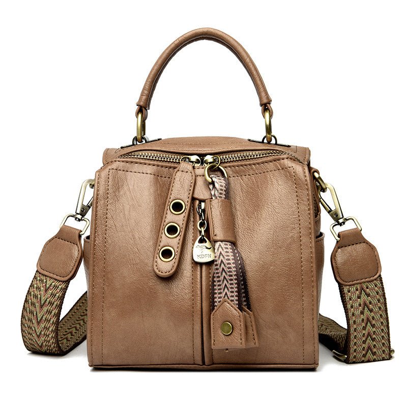 Multi-compartment Practical Messenger Bag Women's Shoulder Bag $61.49 Dana Fashion Color: Khaki Women's Bags Product information: Lining texture: Polyester Color: black, red, khaki, yellow, green, blue Hardness: soft Material: PU Suitcase shape: square ve