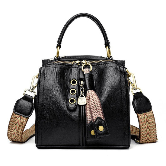 Multi-compartment Practical Messenger Bag Women's Shoulder Bag $61.49 Dana Fashion Color: Black Women's Bags Product information: Lining texture: Polyester Color: black, red, khaki, yellow, green, blue Hardness: soft Material: PU Suitcase shape: square ve