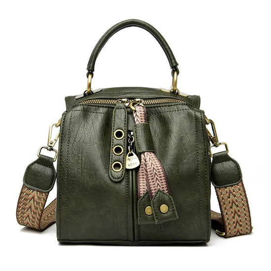 Multi-compartment Practical Messenger Bag Women's Shoulder Bag $61.49 Dana Fashion Color: Green Women's Bags Product information: Lining texture: Polyester Color: black, red, khaki, yellow, green, blue Hardness: soft Material: PU Suitcase shape: square ve