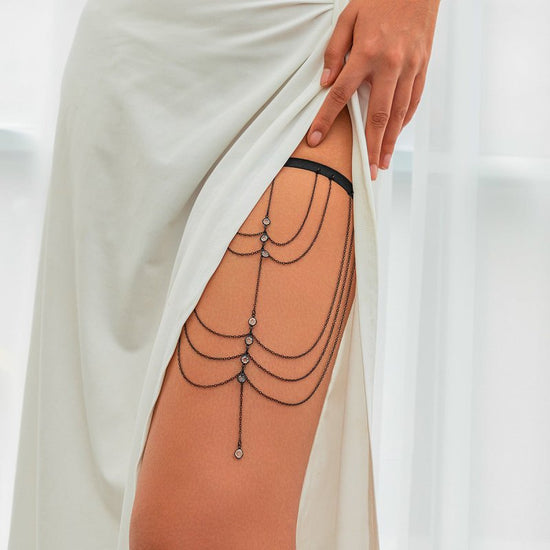 Multi-layer Chain Star Leg Ring Thigh Chain $15.00 Dana Fashion Color: 07 Black 0321 Purity: Specifications Women's Accessories Product information: Color: 01 Gold 0298,01 White K 0298,02 White K 0299,03 gold 0309,04 gold 0318,04 White K 0318,05 White K 0