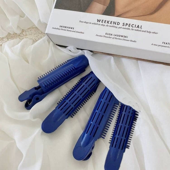 Multifunctional Automatic Wireless Curling Iron $17.80 Dana Fashion Color: Blue 4pcs Beauty Tools Overview: 【Fast Heating】Professional tourmaline ceramic barrel, quickly heating up and gives you a smooth, massive shine and bouncy curls without all the dam
