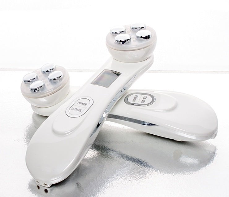 Multifunctional skin rejuvenation care instrument qi $59.10 Dana Fashion Color: Black format: 165mm Beauty Tools Product information: Product name: EMS radio frequency beauty instrument Output power: Max 10W Operating time: 10 minutes. Charging time: 3.5