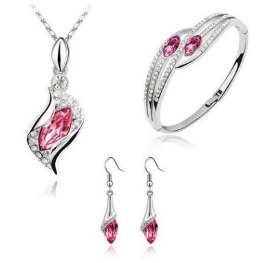 New Angel Elf Earrings Necklace Bracelet Three-piece Austria Crystal Alloy Jewelry Set Wholesale $22.00 Dana Fashion Color: Pink Women's Accessories Style: Europe and America Material: Alloy Process: crystal Set combination: earrings + accessories + jewel