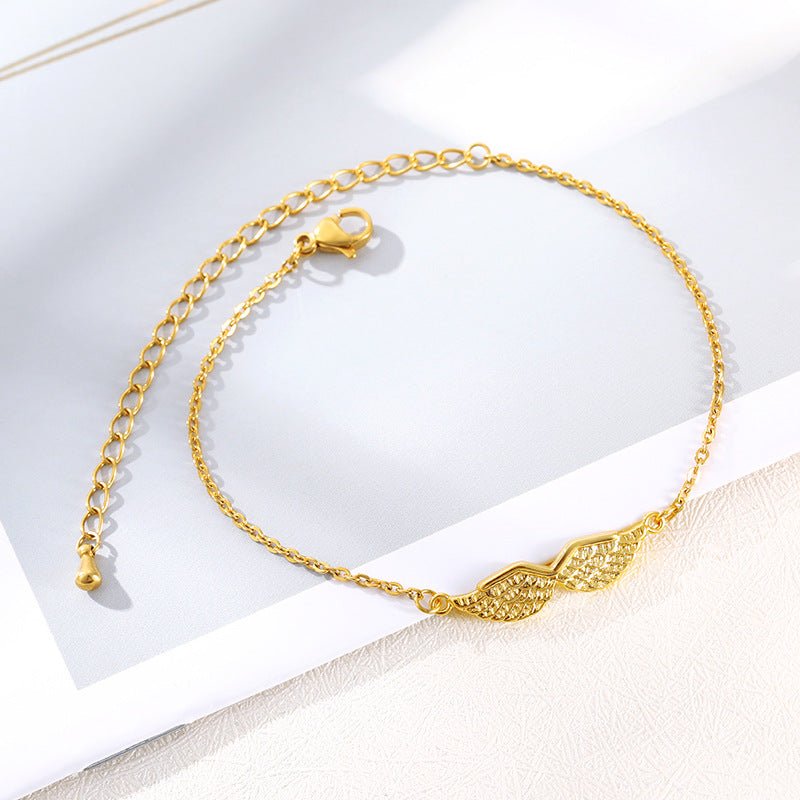 New Angel Wings Charm Bracelet $12.18 Dana Fashion Color: Gold Plating Women's Accessories Product information: Treatment Process: Electroplating Type: Bracelet Color: gold plated, silver plated, rose gold Material: Copper Modeling: animal/Zodiac Popular