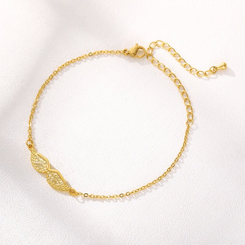 New Angel Wings Charm Bracelet $12.18 Dana Fashion Color: Gold Plating Women's Accessories Product information: Treatment Process: Electroplating Type: Bracelet Color: gold plated, silver plated, rose gold Material: Copper Modeling: animal/Zodiac Popular