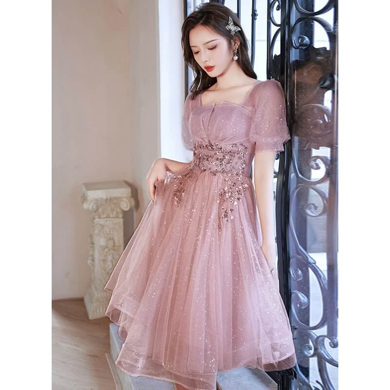 New Birthday Banquet Party Elegant Socialite Host Fairy Slim Evening Dress For Women $94.50 Dana Fashion Color: Lotus Pink Short Size: L Women's clothing Product information: Fabric name: Polyester Fiber Color: Lotus Pink long, light champagne color long,