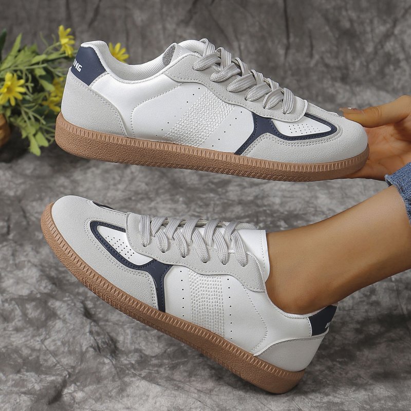 New Colorblock Lace-up Flats Shoes Fashion Breathable Hollow Slip On Casual Shoes For Women $35.55 Dana Fashion Color: Blue Size: Size36 Women's shoes Product information: Style: Casual Popular elements: Shallow mouth, leather stitching Toe shape: round h