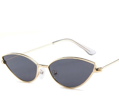 New Cute Sexy Sunglases Retro Cat Eye Sunglasses Women Metal Triangle Vintage Cateye Sun Glasses Female $15.00 Dana Fashion Lens color: Gold frame gray Women's Accessories Brand Name: DCM Style: Cat Eye Lenses Optical Attribute: Mirror,Gradient,Anti-Refle