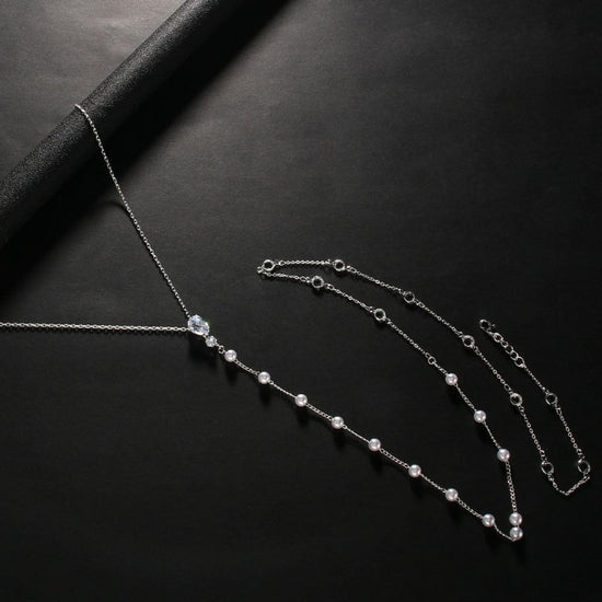 New Elegant Bead Back Chain Women's Wedding Bridal Rhinestone Back Decoration $23.85 Dana Fashion Color: Gold Women's Accessories Product information: Type: Back chain Color: silver, gold Style: Women's Material: Alloy Shape: drop shape Style: Simple Size