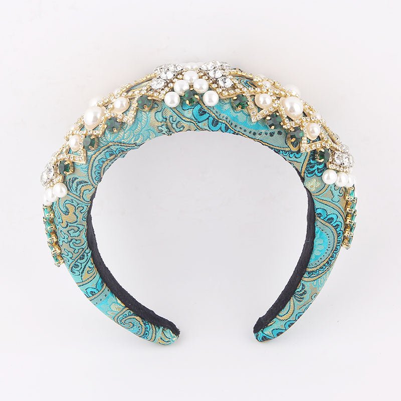 New European And American Style Exaggerated Sponge Baroque Headband $36.73 Dana Fashion Color: A Women's Accessories Product information: Treatment Process: Diamond Color: A,B,C Applicable people: women Material: sponge Popular elements: None Style: Origi